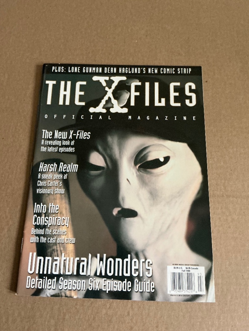 The X-Files Official Magazine Fall 1999 Alien Cover Unnatural Wonders vol 1 #11